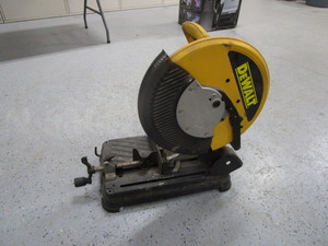 lot 32 image: DeWalt Chop Saw
