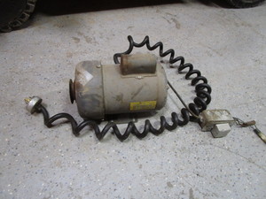 lot 49 image: 1hp Electric Motor