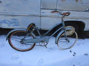 lot 76 image: Vintage Coast King Bike