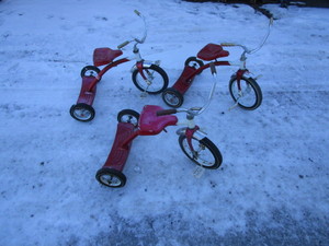 lot 85 image: Trikes