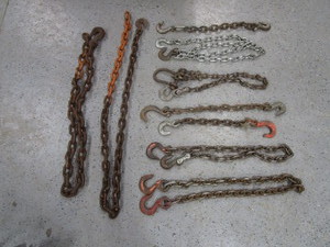 lot 116 image: Misc. Chains