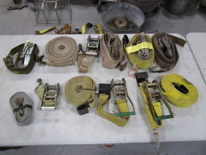 lot 119 image: 2 Ratchet Straps