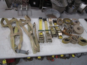 lot 120 image: 2 Ratchet Straps