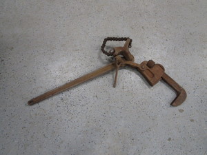 lot 127 image: 48 Ridgid Compound Leverage Pipe Wrench