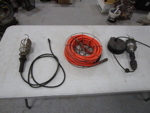 lot 131 image: Trouble Light & Air Hose