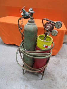 lot 160 image: Torch Set