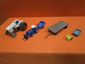 lot 171 image: Vintage Toys