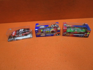 lot 185 image: 124th Nascar Collectibles