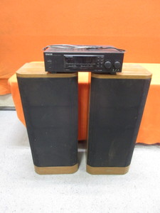 lot 200 image: Kenwood Stereo & Pioneer Speakers