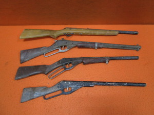 lot 216 image: Vintage BB Guns