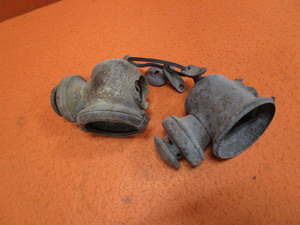 lot 218 image: Model T Headlight Housings