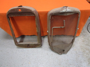 lot 222 image: Vintage Car Grills