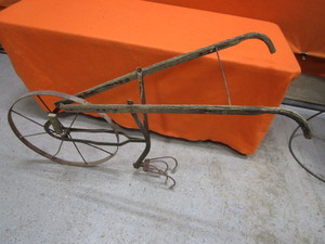 lot 224 image: Vintage Cultivator