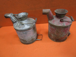 lot 228 image: (2) Vintage 5gal Oil Cans