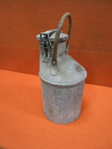 lot 229 image: Vintage Standard Oil Co. 5gal Oil Can
