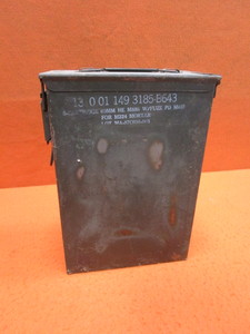 lot 241 image: 60mm Mortar Ammo Case