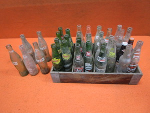 lot 260 image: Vintage Pop Bottles & Crate