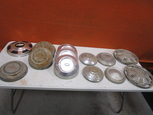 lot 280 image: Vintage Pickup Hubcaps