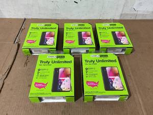 lot 20 image: LOT OF 5 Moto G Stylus  2021  Made for US by Motorola  4128GB  48MP Camera