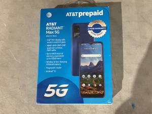 lot 372 image: AT&T RADIANT Max 5G, 64 GB