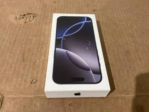 lot 7 image: Apple iPhone 16 Pro Max - 256GB Black Titanium
