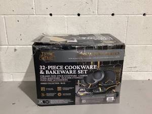 lot 533 image: 32PCS Thyme & Table Non-Stick Cookware & Bakeware Set