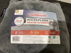 lot 641 image: Sunbeam King Blanket Grey Microplush, 12 Heat Settings, 12-Hour Auto Shut-Off, Electric Heated Blanket with Controller, 90 x 100