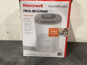 lot 657 image: Honeywell Warm Mist Humidifier - 1.5 Gallon, Top Fill