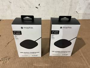 lot 293 image: LOT OF 2 Mophie Universal - Wireless charging pad  AC power adapter - 15 Watt