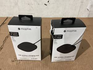 lot 294 image: LOT OF 2 Mophie Universal - Wireless charging pad  AC power adapter - 15 Watt