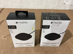 lot 297 image: LOT OF 2 Mophie Universal - Wireless charging pad  AC power adapter - 15 Watt