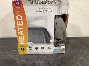 lot 661 image: Biddeford Comfort Knit Heated Blanket Queen Grey