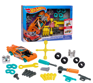 lot 669 image: Hot Wheels Ready-to-Race Car Builder Set Night Shifter, 29-Pieces
