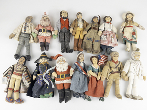 lot 30 image: Vintage Hallmark History Figures 1979 Collectibles