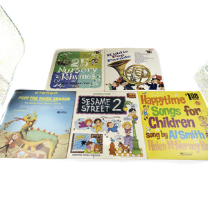 lot 105 image: Group of 5 Childrens Songs, Disney, Puff The Magic Dragon & More Record Vinyl Albums
