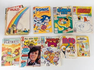 lot 164 image: Group of 9 Comicsbooks