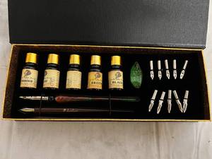 2 Packs of Daveliou Calligraphy 20pc Sets - Black