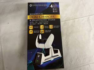 Ghost Gear Magnetic Dual Charger & Headphone Stand