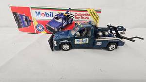 Mobil Collector Toy Truck