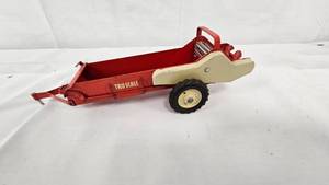 Tru-Scale  Vintage Original Manure Spreader