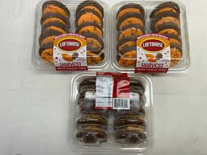DD. 3x Frozen Harvest Frosted Chocolate Cookies