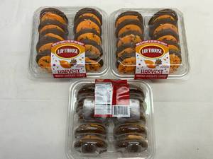 DD. 3x Frozen Harvest Frosted Chocolate Cookies