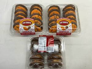 DD. 3x Frozen Harvest Frosted Chocolate Cookies