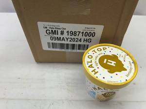 KK. 12x 1.76oz Halo Birthday Cake Cups