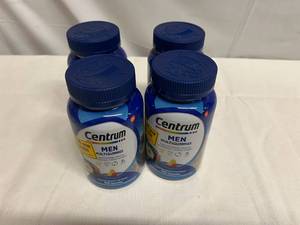 SSS. 4x 100 Gummies Centrum for Men