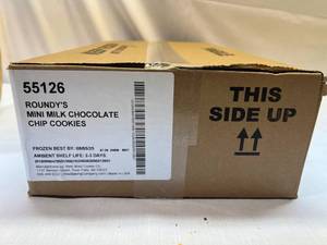 EE. 1 case Frozen Roundys(Bulk Packed) Mini Milk Chocolate Chip Cookies