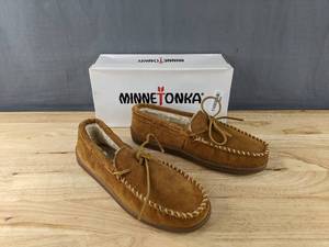 lot 46M image: New Mens Minnetonka Moccasin Pile Lined Hardsole Size 11M Brown N