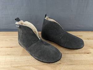lot 51M image: New Mens Minnetonka Moccasin Tamson Size 10 Charcoal N