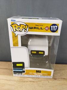 lot 382J image: Brand New Funko Pop Disney Pixar Wall E Mo #1117 Figure V