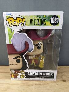 lot 102J image: Brand New Funko Pop Disney Villains Captain Hook #1081 Figure V
